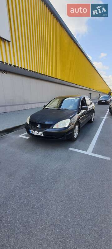 Седан Mitsubishi Lancer 2009 в Киеве