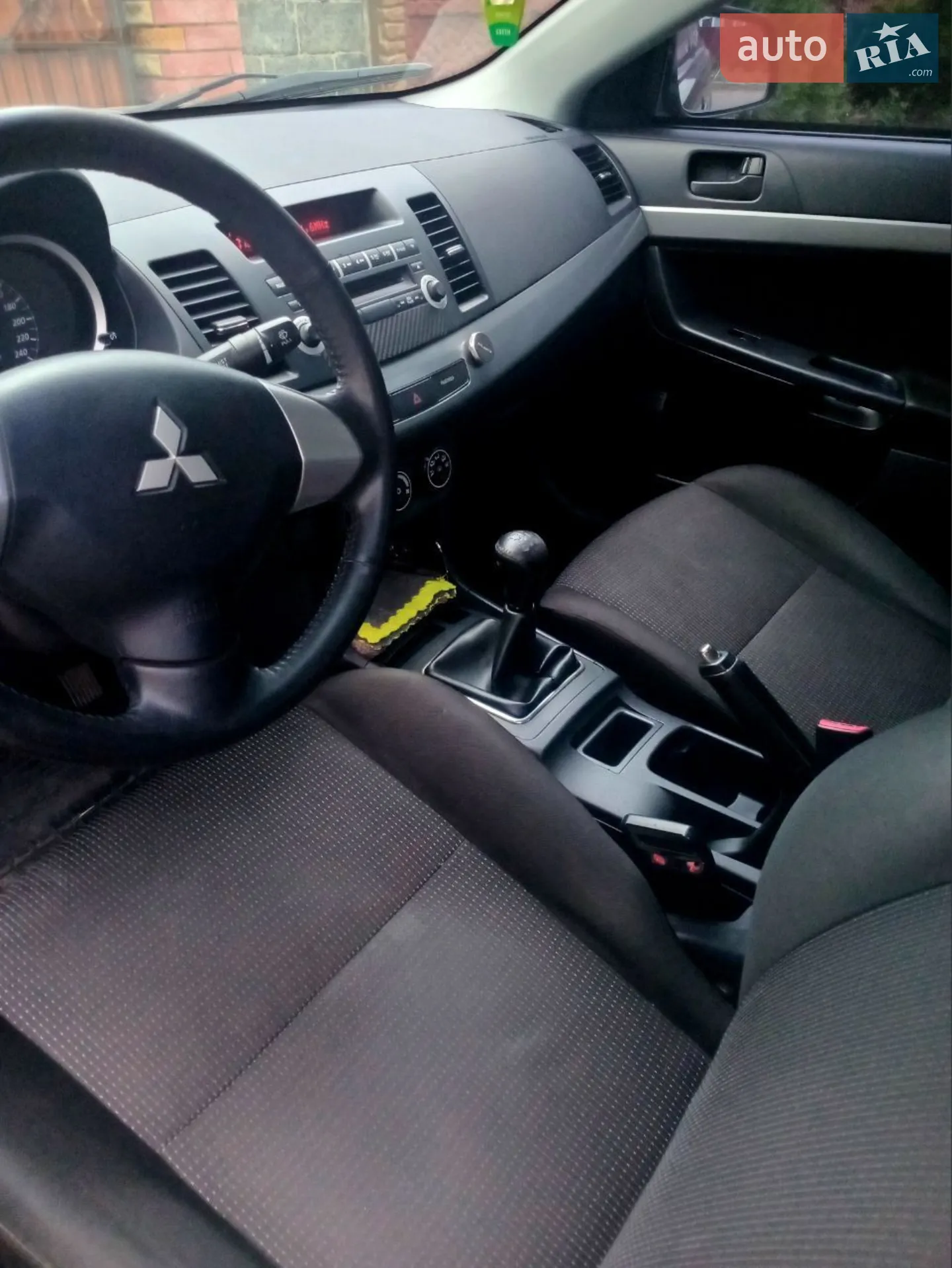 2011 Mitsubishi Lancer - мініатюра 5