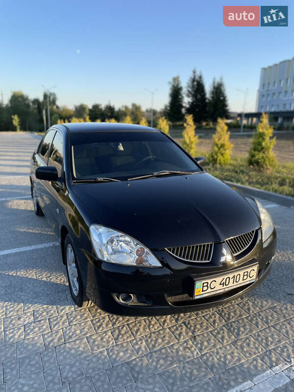 Mitsubishi Lancer 2004