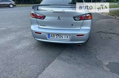 Седан Mitsubishi Lancer 2012 в Умані