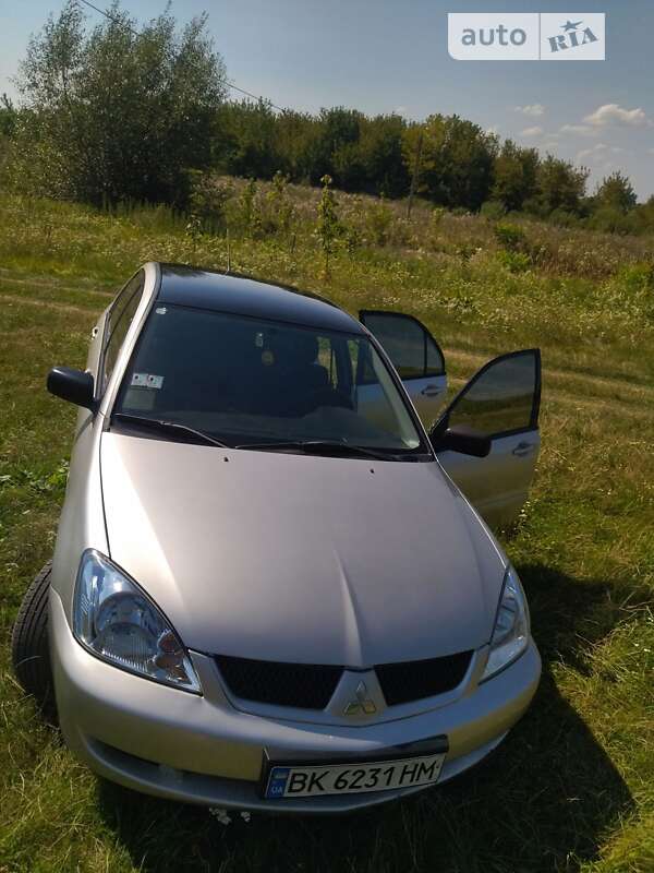 Седан Mitsubishi Lancer 2008 в Гоще