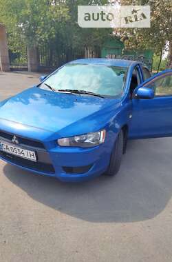 Седан Mitsubishi Lancer 2011 в Умани