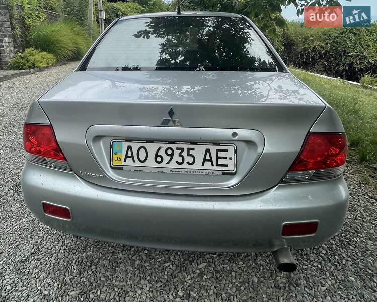 Седан Mitsubishi Lancer 2006 в Виноградове фото 3 Седан Mitsubishi Lancer 2006 в Виноградове