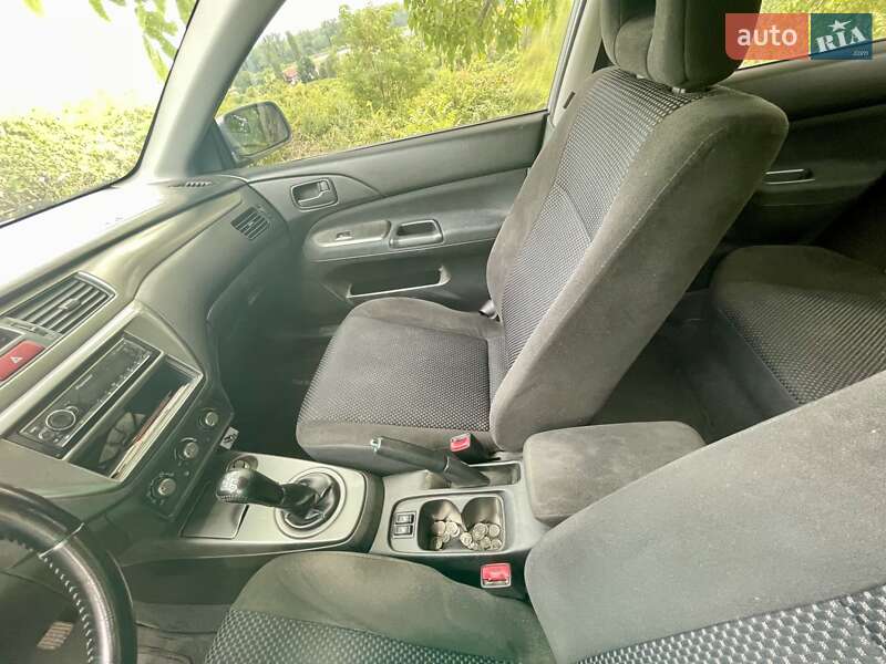Седан Mitsubishi Lancer 2006 в Виноградове фото 4 Седан Mitsubishi Lancer 2006 в Виноградове