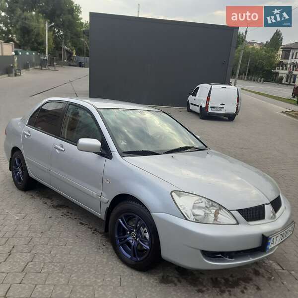 Седан Mitsubishi Lancer 2005 в Ивано-Франковске