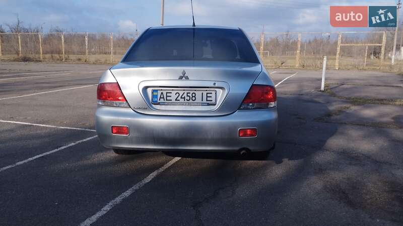 Седан Mitsubishi Lancer 2007 в Кривом Роге фото 4 Седан Mitsubishi Lancer 2007 в Кривом Роге