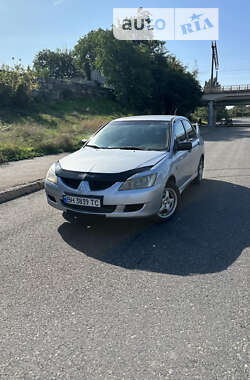 Седан Mitsubishi Lancer 2004 в Одессе