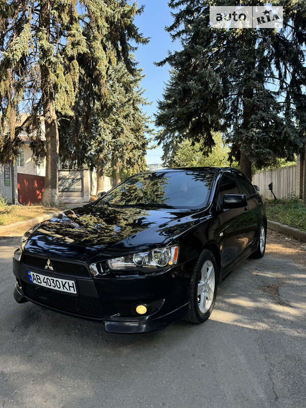 Седан Mitsubishi Lancer 2007 в Виннице