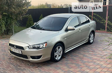 Седан Mitsubishi Lancer 2007 в Киеве