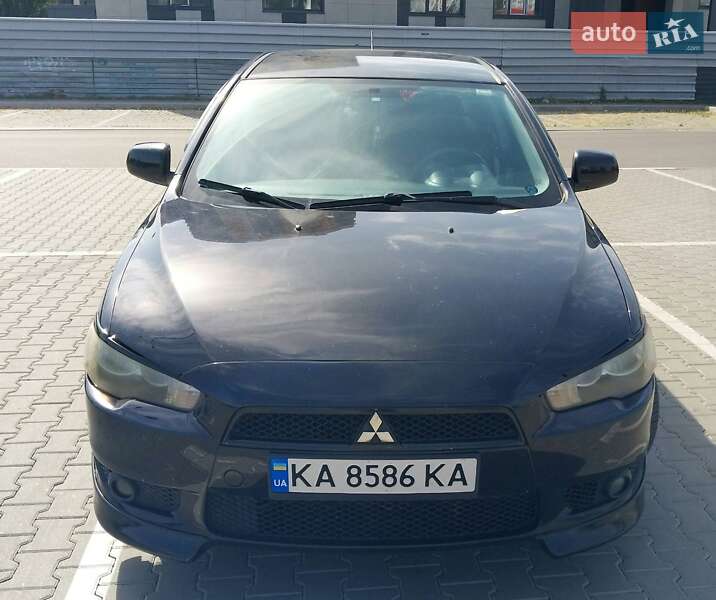 Седан Mitsubishi Lancer 2007 в Киеве