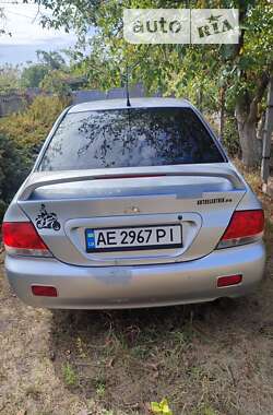 Седан Mitsubishi Lancer 2005 в Днепре