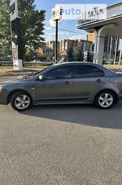 Седан Mitsubishi Lancer 2009 в Харькове