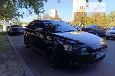 Седан Mitsubishi Lancer 2007 в Киеве