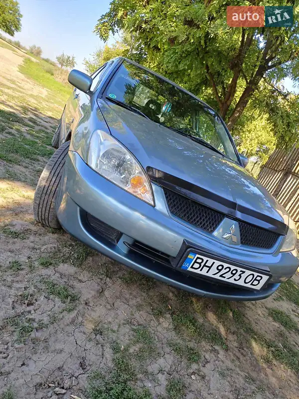 Mitsubishi Lancer