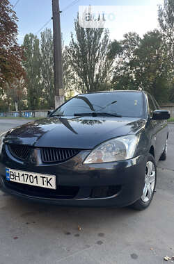 Седан Mitsubishi Lancer 2003 в Одессе