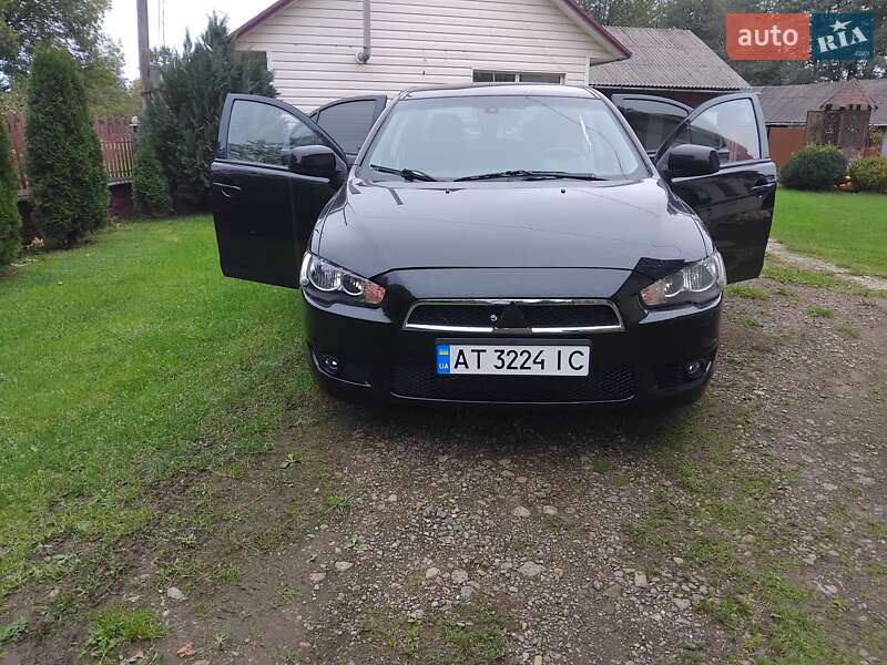 Седан Mitsubishi Lancer 2008 в Ивано-Франковске