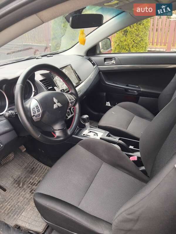 Седан Mitsubishi Lancer 2008 в Ивано-Франковске