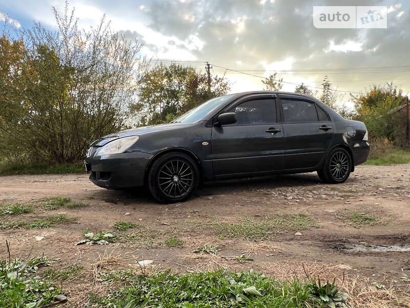 Седан Mitsubishi Lancer 2003 в Коломые фото 21 Седан Mitsubishi Lancer 2003 в Коломые