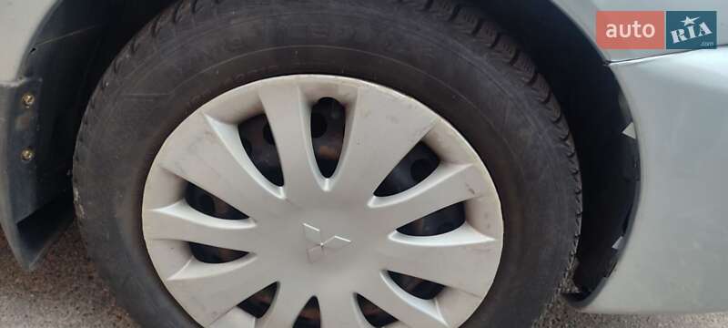 Седан Mitsubishi Lancer 2007 в Киеве