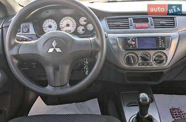 Седан Mitsubishi Lancer 2007 в Києві