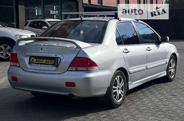 Седан Mitsubishi Lancer 2006 в Чернівцях