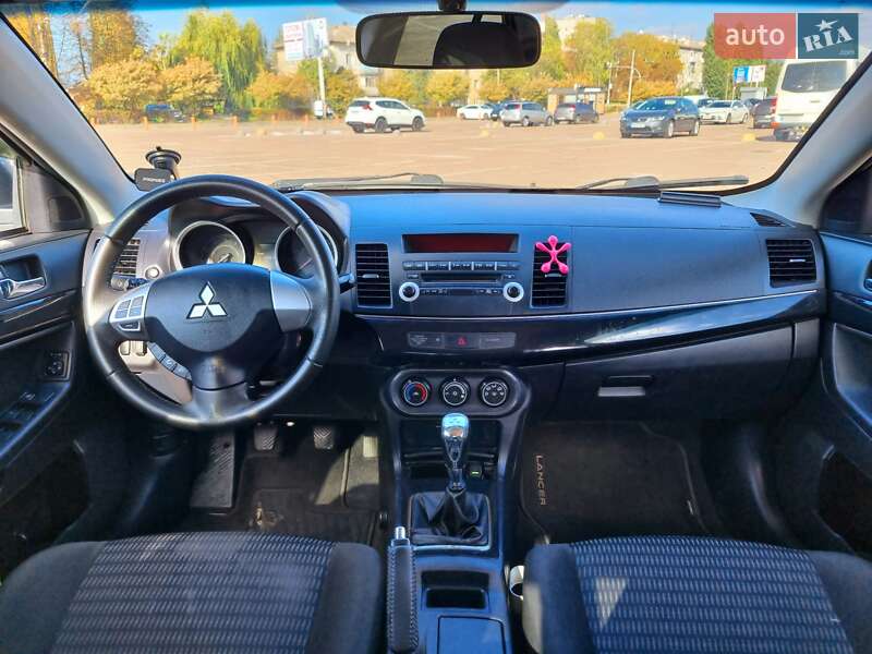 Седан Mitsubishi Lancer 2012 в Житомире