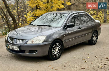 Седан Mitsubishi Lancer 2005 в Києві