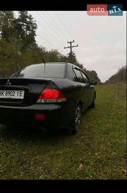 Седан Mitsubishi Lancer 2006 в Рівному