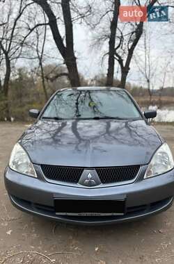 Седан Mitsubishi Lancer 2006 в Києві