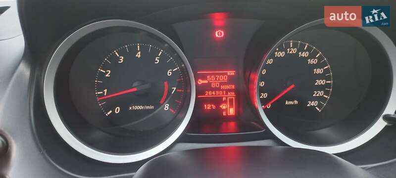 Седан Mitsubishi Lancer 2011 в Черновцах