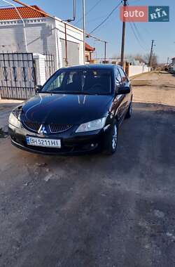 Седан Mitsubishi Lancer 2004 в Ізмаїлі