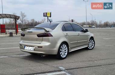 Седан Mitsubishi Lancer 2008 в Киеве