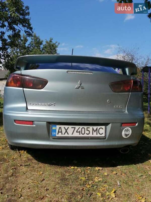Седан Mitsubishi Lancer 2007 в Краснограде