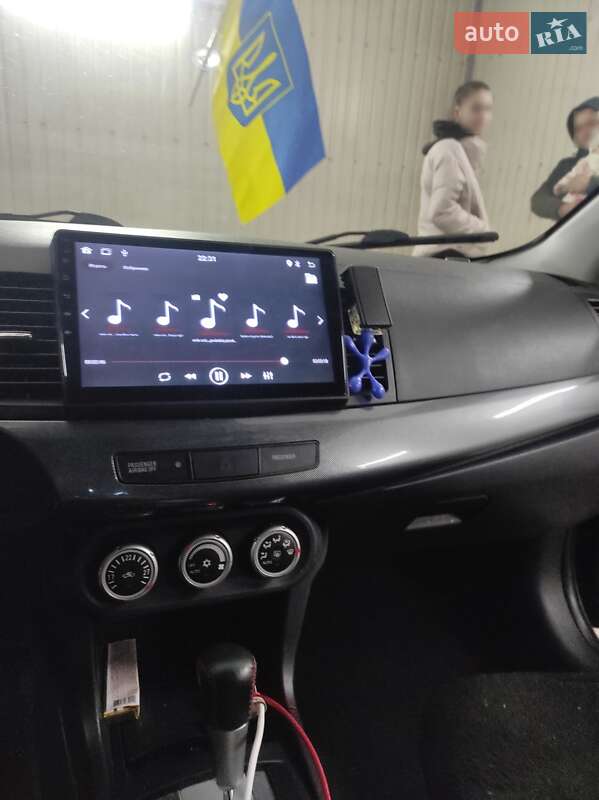 Седан Mitsubishi Lancer 2007 в Гребенке