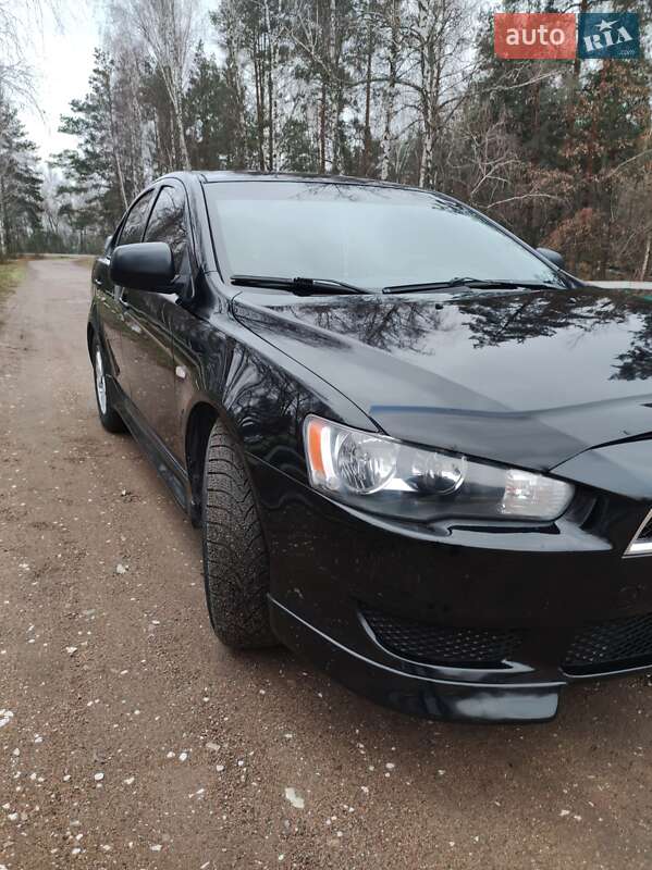 Седан Mitsubishi Lancer 2011 в Коростені