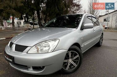 Седан Mitsubishi Lancer 2006 в Миколаєві