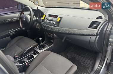 Седан Mitsubishi Lancer 2011 в Врадіївці