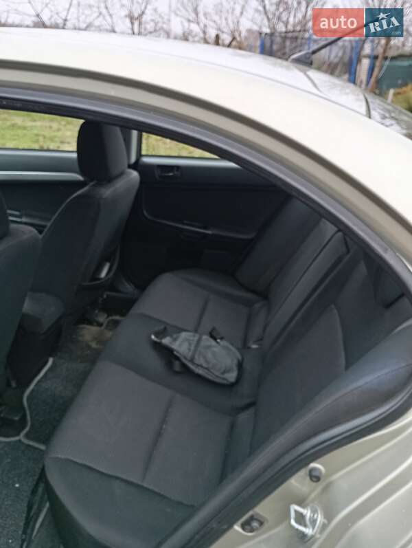 Седан Mitsubishi Lancer 2008 в Кагарлику