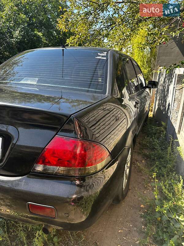 Седан Mitsubishi Lancer 2008 в Днепре