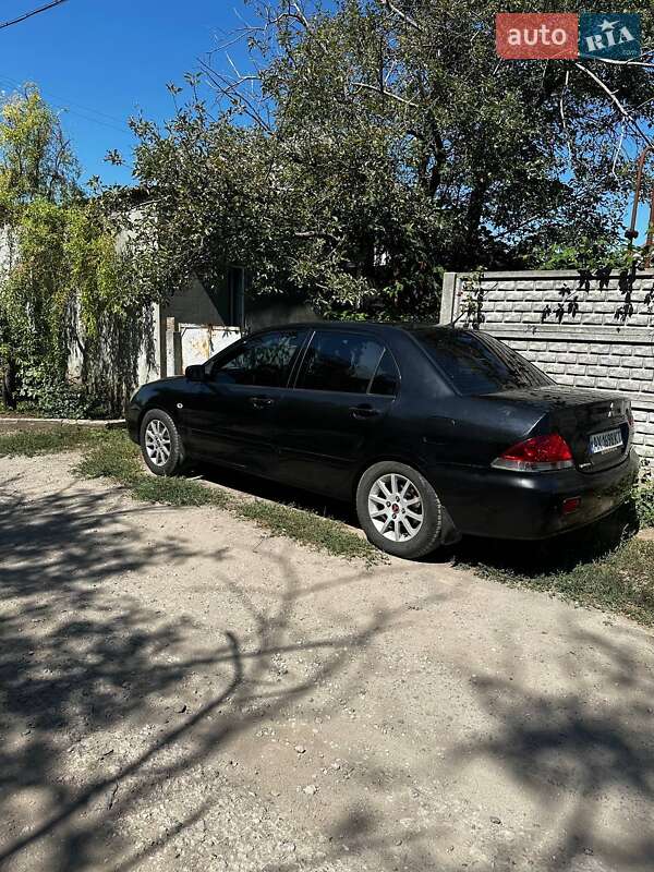 Седан Mitsubishi Lancer 2008 в Днепре