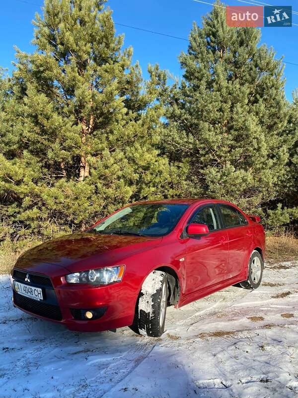 Седан Mitsubishi Lancer 2009 в Києві