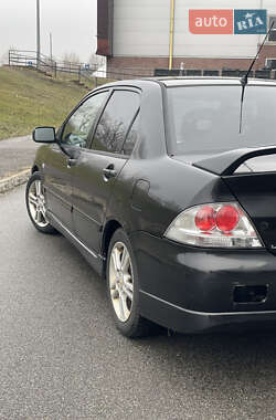 Седан Mitsubishi Lancer 2006 в Києві