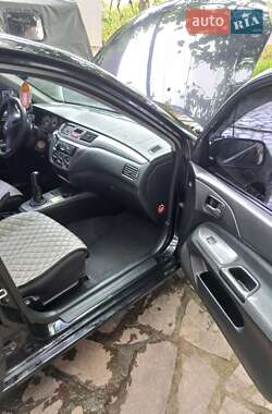 Седан Mitsubishi Lancer 2006 в Ужгороде