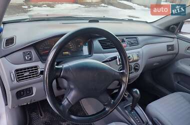 Седан Mitsubishi Lancer 2004 в Львове