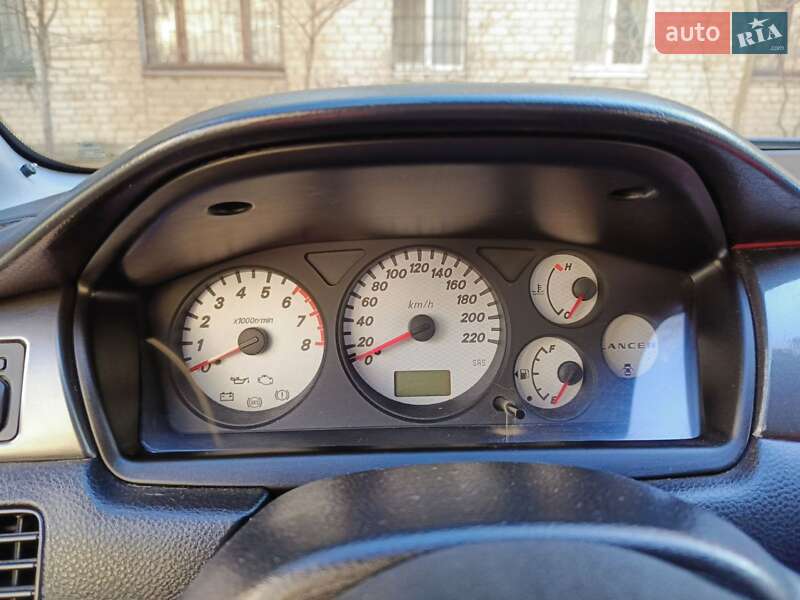 Седан Mitsubishi Lancer 2007 в Николаеве
