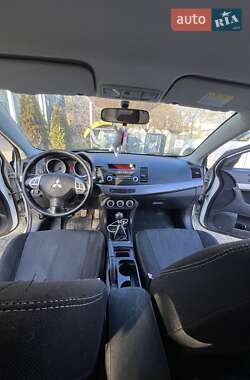 Хэтчбек Mitsubishi Lancer 2009 в 