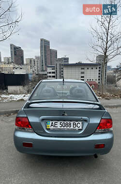 Седан Mitsubishi Lancer 2006 в Киеве