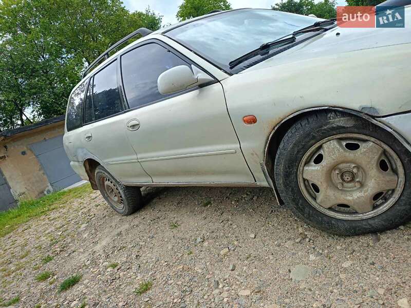 Універсал Mitsubishi Lancer 1994 в Бориславі