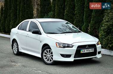 Седан Mitsubishi Lancer 2011 в Киеве