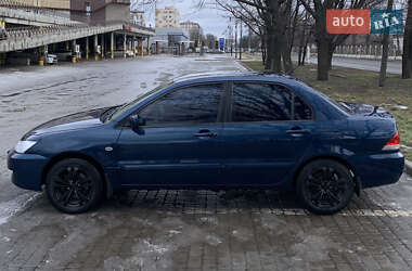 Седан Mitsubishi Lancer 2006 в Харькове